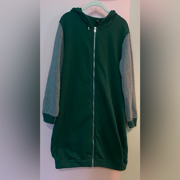 Plus Colorblock Raglan Sleeve Drawstring Zipper Hoodie - Picture 2 of 2